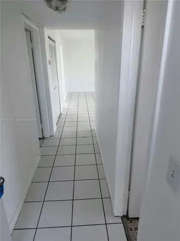 2001 Bay Drive Miami Beach FL 33141