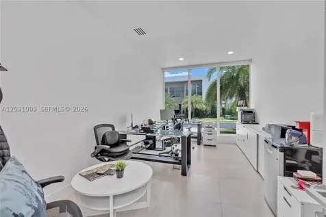10267 NW 75th Terrace Doral FL 33178
