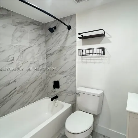8425 NW 8th Street Miami FL 33126