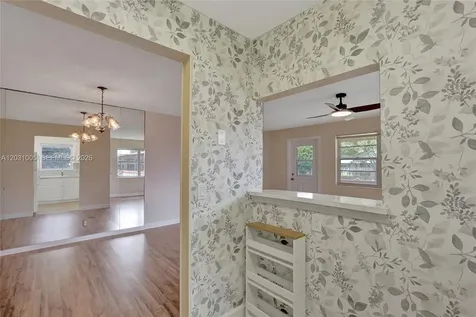 47 Camden West Palm Beach FL 33417