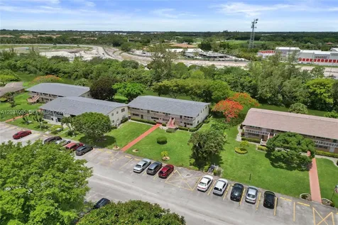 47 Camden West Palm Beach FL 33417
