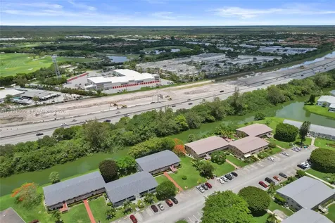 47 Camden West Palm Beach FL 33417
