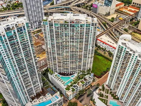 90 SW 3rd Street Miami FL 33130
