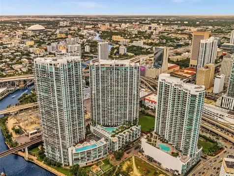 90 SW 3rd Street Miami FL 33130