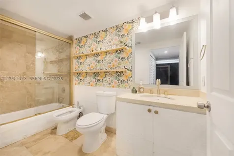 2650 SW 37th Avenue Miami FL 33133