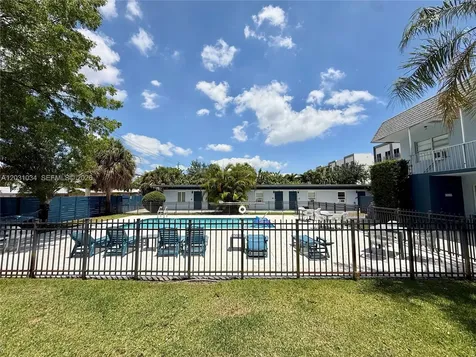 1020 N Victoria Park Road Fort Lauderdale FL 33304