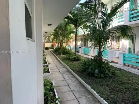 6490 Collins Avenue Miami Beach FL 33141