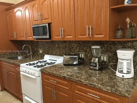 6490 Collins Avenue Miami Beach FL 33141