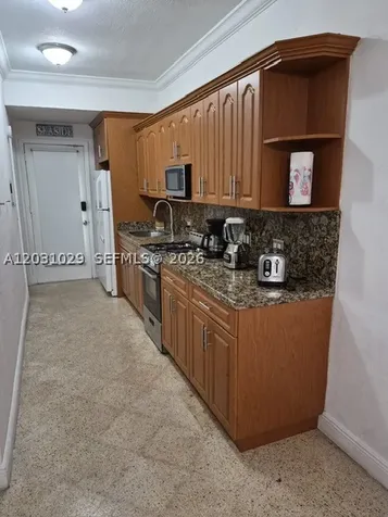 6490 Collins Avenue Miami Beach FL 33141