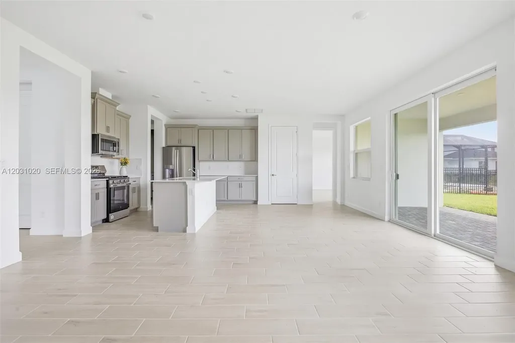 1548 Stockbridge Street Loxahatchee FL 33470