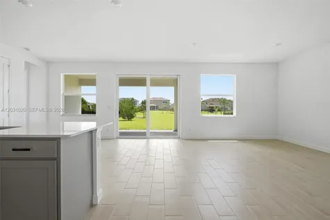 1548 Stockbridge Street Loxahatchee FL 33470