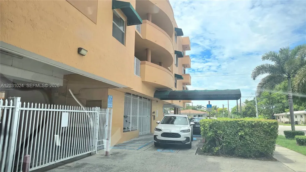 2441 SW 31st Avenue Miami FL 33145