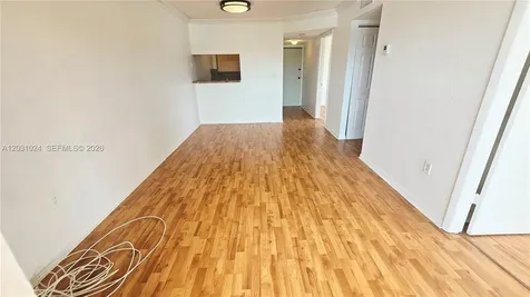 2441 SW 31st Avenue Miami FL 33145