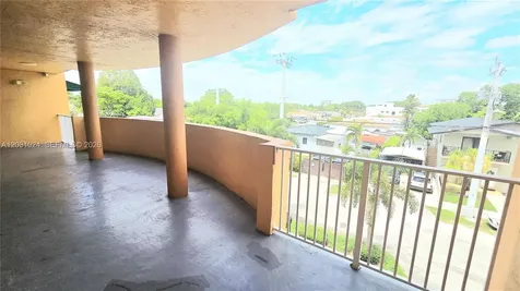 2441 SW 31st Avenue Miami FL 33145