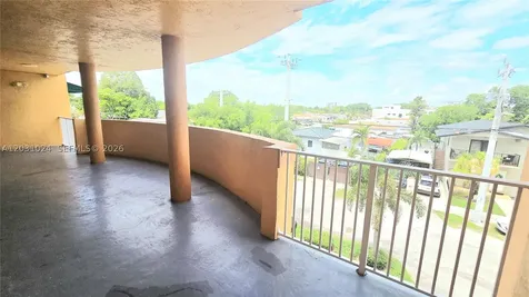 2441 SW 31st Avenue Miami FL 33145