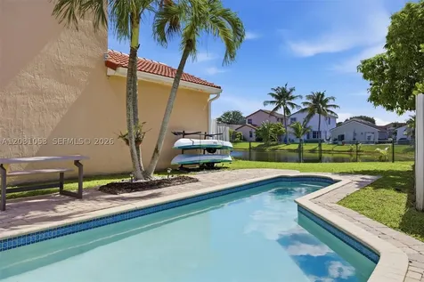 2160 NW 188th Terrace Pembroke Pines FL 33029