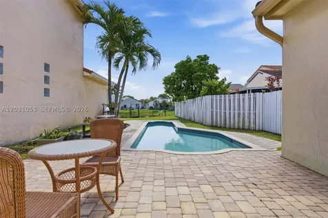 2160 NW 188th Terrace Pembroke Pines FL 33029