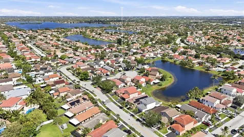 2160 NW 188th Terrace Pembroke Pines FL 33029