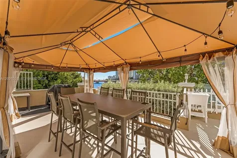 701 Brickell Key Boulevard Miami FL 33131