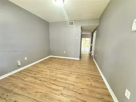 687 SW 10th Street Florida City FL 33034