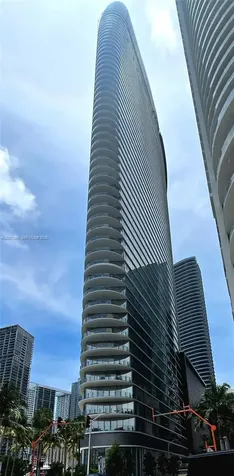 300 Biscayne Blvd Way Miami FL 33131