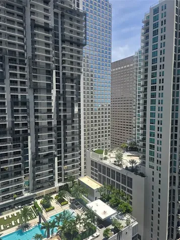300 Biscayne Blvd Way Miami FL 33131