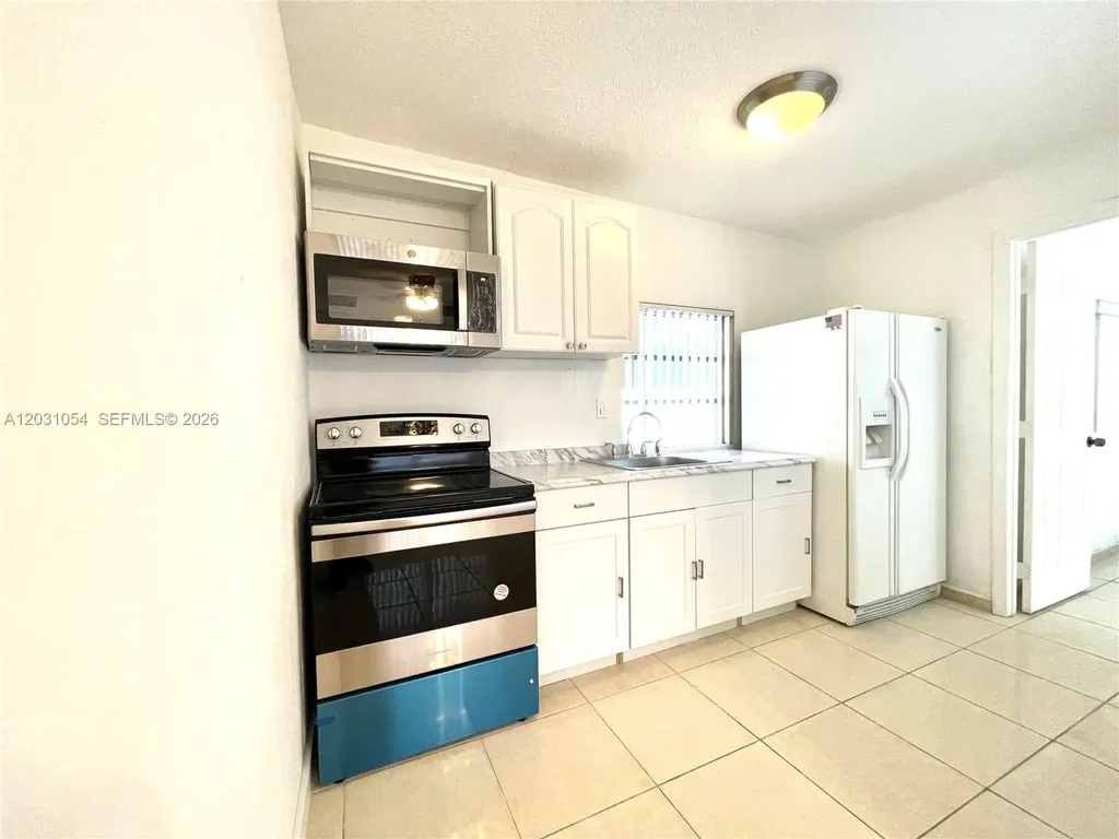 310 SW 10th Street Fort Lauderdale FL 33315
