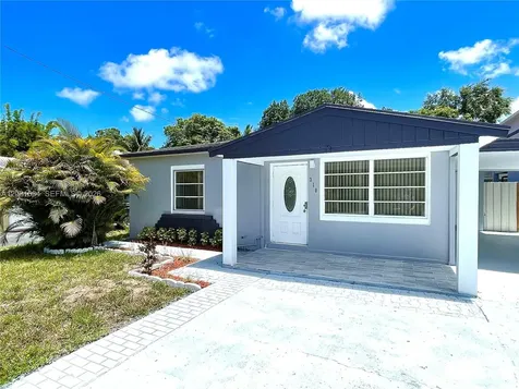 310 SW 10th Street Fort Lauderdale FL 33315