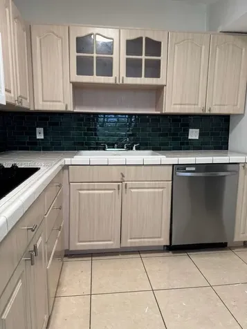 310 SW 10th Street Fort Lauderdale FL 33315