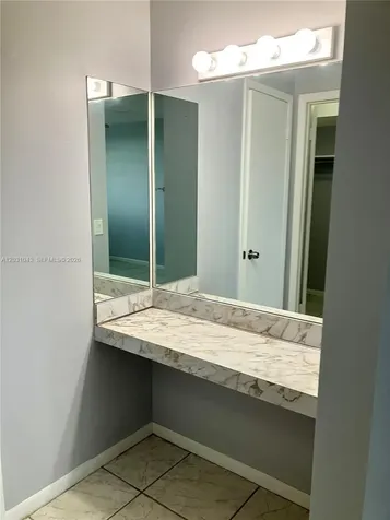 2801 NW 47th Terrace Lauderdale Lakes FL 33313
