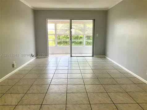 2801 NW 47th Terrace Lauderdale Lakes FL 33313