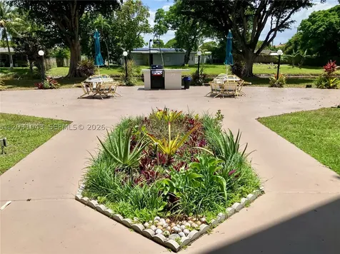 2801 NW 47th Terrace Lauderdale Lakes FL 33313