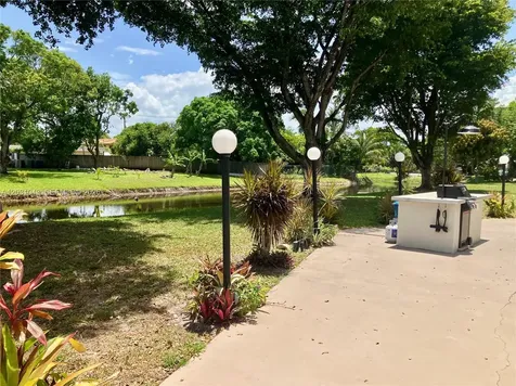 2801 NW 47th Terrace Lauderdale Lakes FL 33313