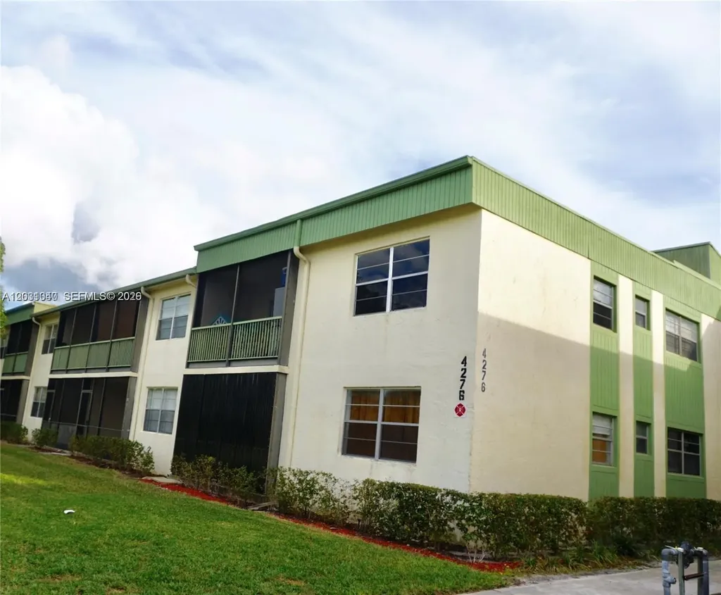 4276 NW 89 Avenue Coral Springs FL 33065
