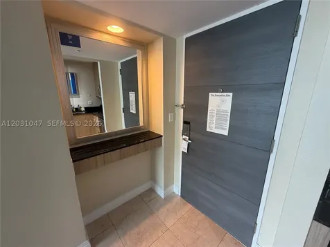 2670 E Sunrise Boulevard Fort Lauderdale FL 33304