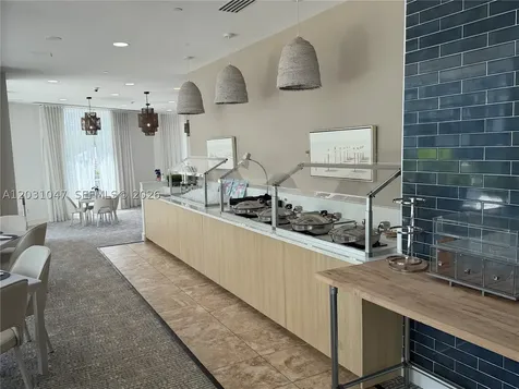 2670 E Sunrise Boulevard Fort Lauderdale FL 33304
