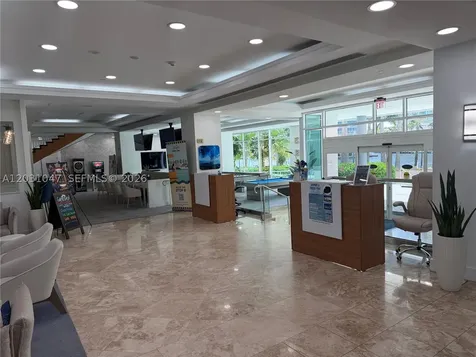 2670 E Sunrise Boulevard Fort Lauderdale FL 33304