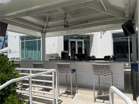 2670 E Sunrise Boulevard Fort Lauderdale FL 33304