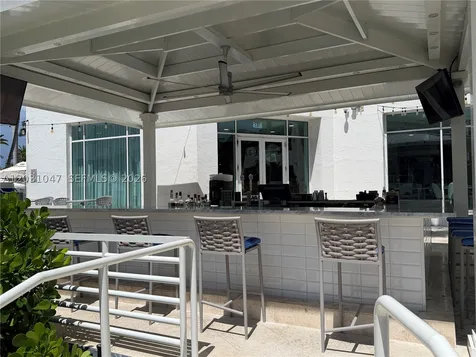 2670 E Sunrise Boulevard Fort Lauderdale FL 33304