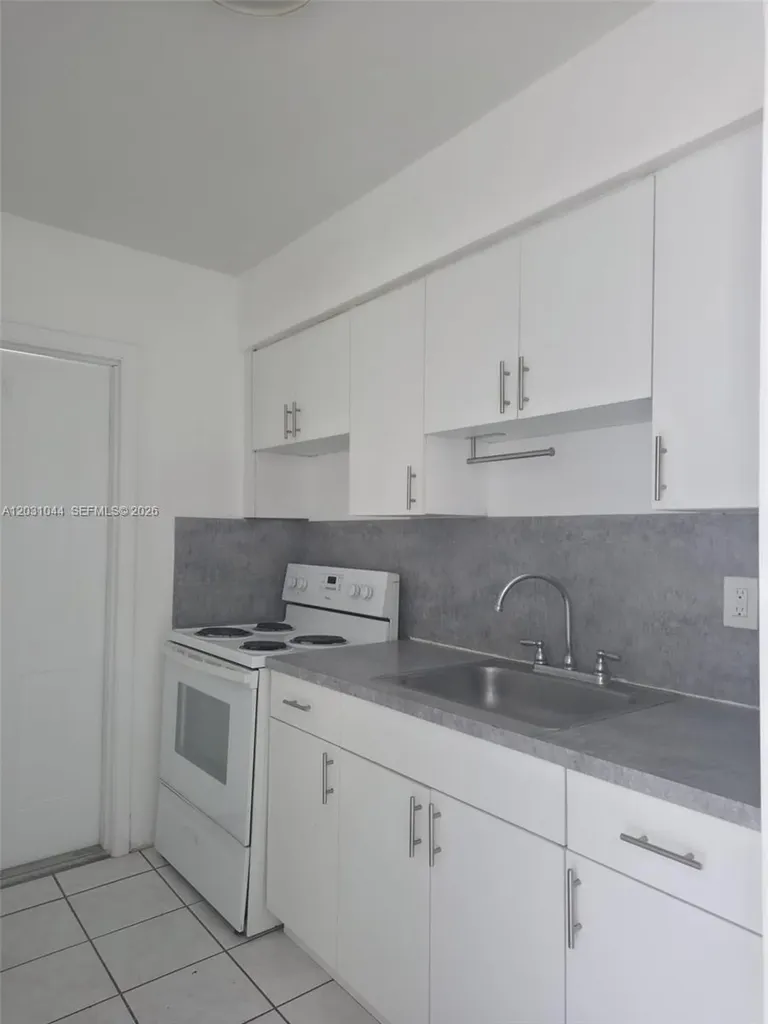 1610 Liberty Street Hollywood FL 33020