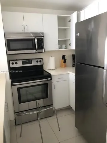 185 SE 14th Terrace Miami FL 33131