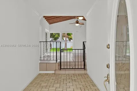 2850 Natoma Street Miami FL 33133
