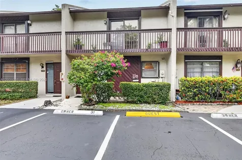 775 NW 47th Street Deerfield Beach FL 33064