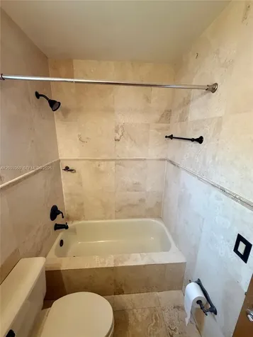 18145 NW 61st Avenue Hialeah FL 33015