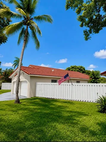 18145 NW 61st Avenue Hialeah FL 33015