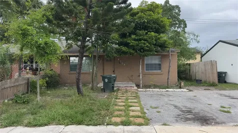 4754 Chariot Circle Green Acres FL 33463