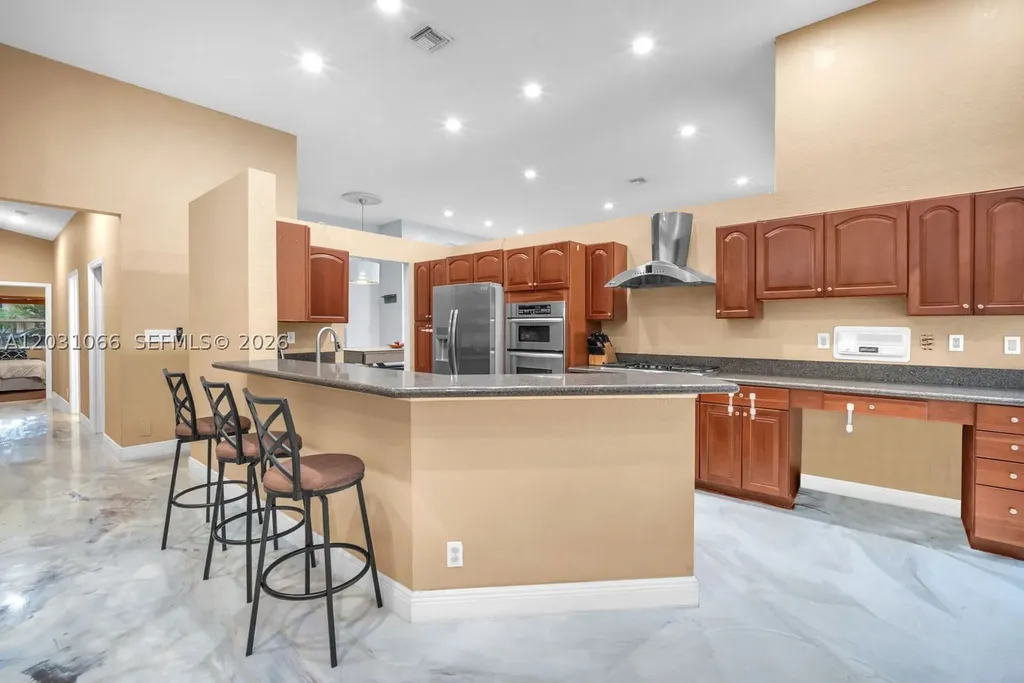 1776 W Eagle Trace Boulevard W Coral Springs FL 33071