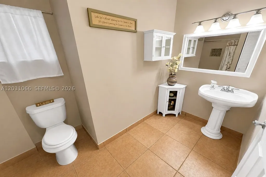 1776 W Eagle Trace Boulevard W Coral Springs FL 33071