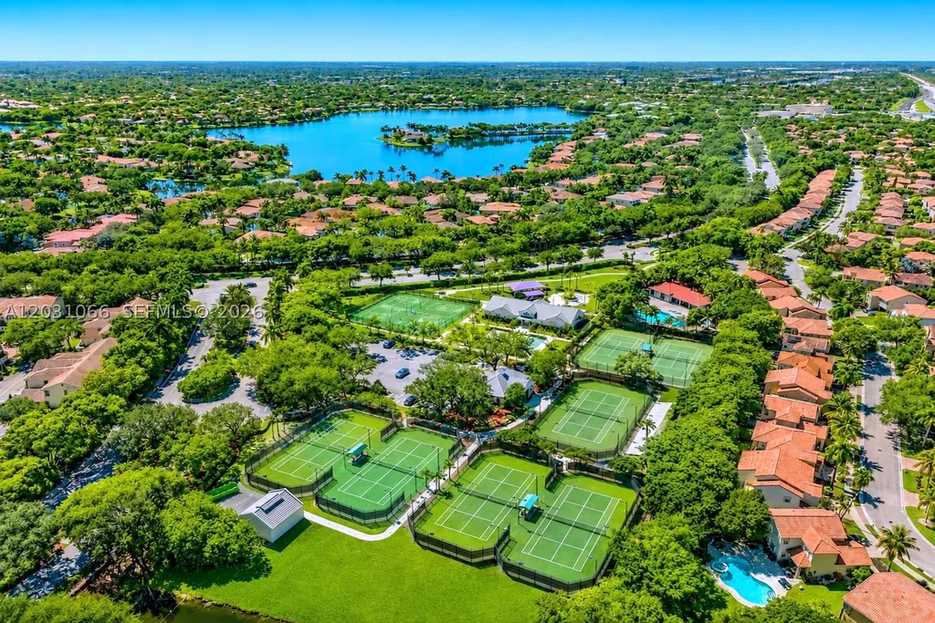 1776 W Eagle Trace Boulevard W Coral Springs FL 33071