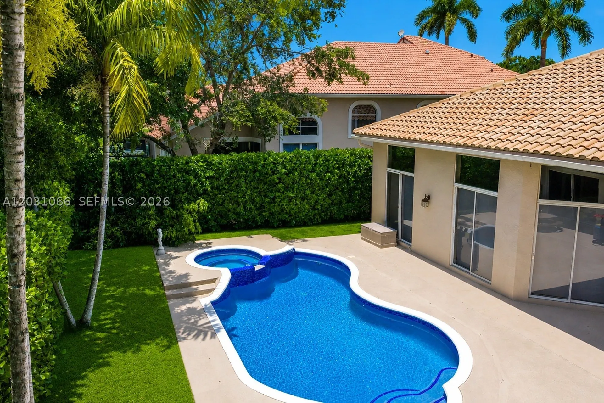 1776 W Eagle Trace Boulevard W Coral Springs FL 33071
